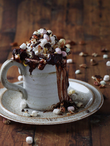 Syndig chokoladebombe i en kop-Det Glade Køkken